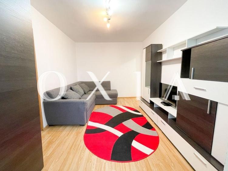 OX682 Zona Dacia, Etaj Intermediar, Mobilat si Utilat - 1