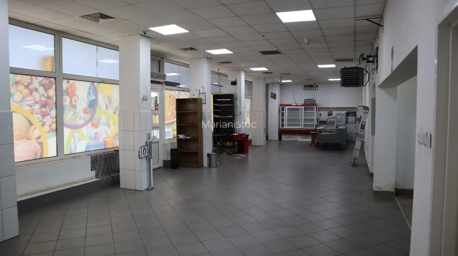 Spatiu comercial de 241 mp construiti pe 405 mp teren, Bacau, 199.900 EUR