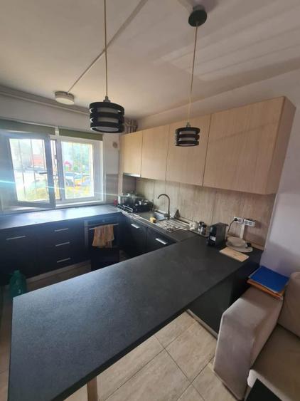 🏢 Apartament 4 camere decomandat de vânzare – Năvodari, Zona Sud - 4