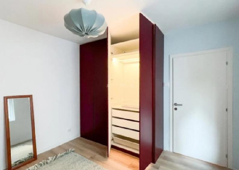 Dristor metrou Vitan Mall, bl.1981, 1/10, decomandat,balcon,AC,mobilat. - 2