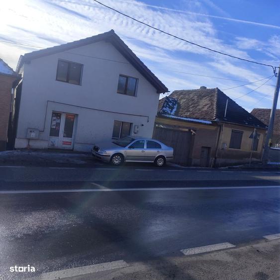 Casa separata cu pivnita si pod utilizabil in mediul rural - 1