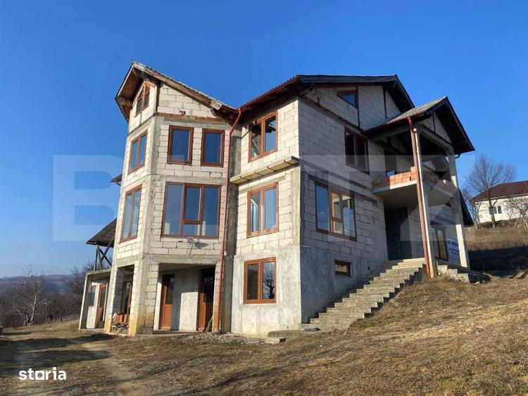 Casa P+E la rosu, teren de 71 ari, Salva - 19