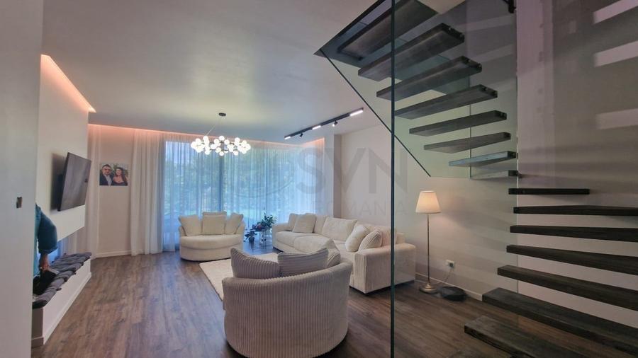 REV2004529 Vila exclusivista - 2