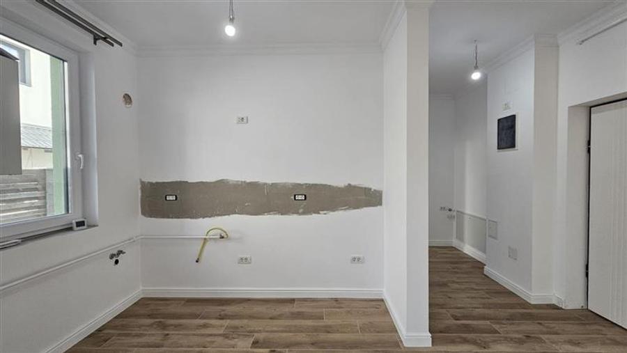 APARTAMENT PREMIUM BLOC NOU 3 CAMERE SI CURTE PREMIUM DUMBRAVITA - 4