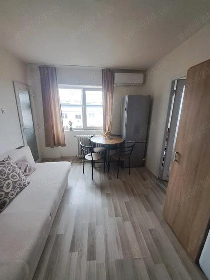 Vand apartament cu doua camere in zona Gradi?te - 3