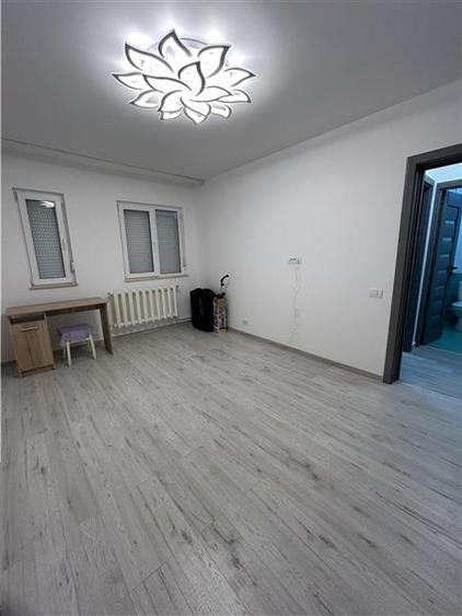 Garsoniera complet renovata, zona Palas - 2