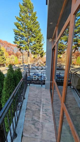 Spa?iu Generos de Inchiriat - 90 mp Utili - Zona Ultra-Centrala. - 8