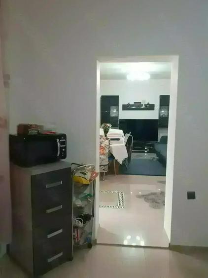 Vanzare Casa + 2 Spatii Comerciale suprafata de 283.mp., in zona Centrala - Str. Rahova - 7