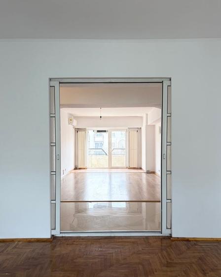 APARTAMENT CU 4 CAMERE AFLAT PE BD DECEBAL APROAPE DE PTA ALBA IULIA - UNIRII - 2
