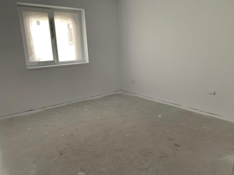 Apartament cu 2 camere nedecomandat în Berceni — fotografia 2