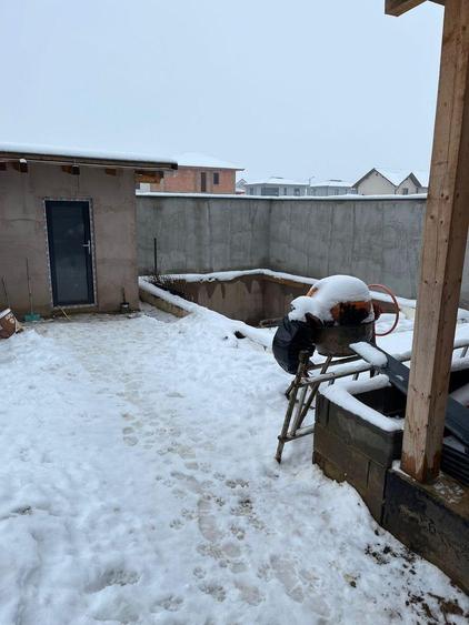 Vand casa individuala cu piscina si anexa, Chisoda - 2