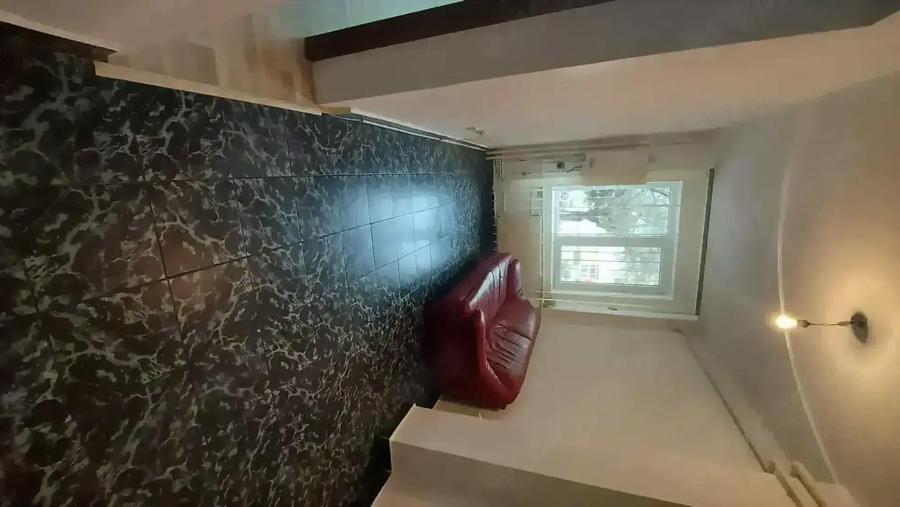 Inchiriez apartament 2 camere - 3