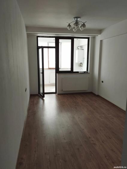 Proprietar inchiriez apart.3 cam.dec. Coresi - 3