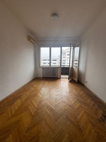 Inchiriere 5 camere, Piata Romana - 1