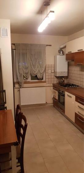 Apartament 3 camere de inchiriat - 2