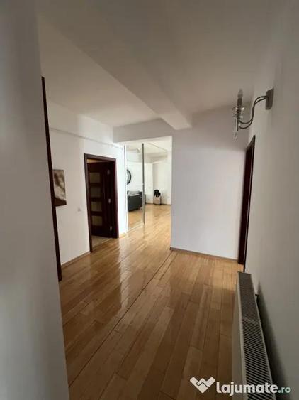 Apartament superb 3 camere Republicii - 1