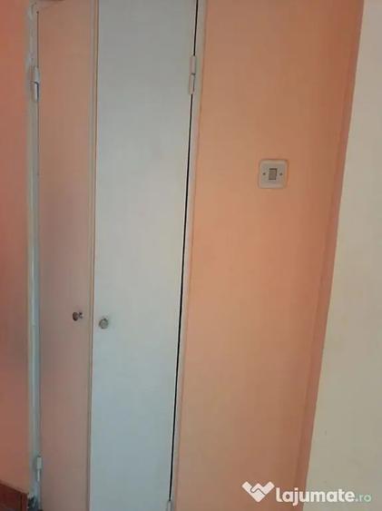 De vanzare apartament cu 2 camere, et. 2, Micro 13, 53.00... - 1
