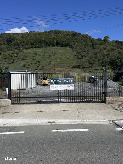 Teren cu utilitati si potential investitional 5400 mp-Str.Somcutulu - 3