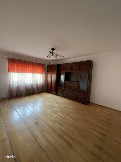 Apartament 4 camere etaj 1 Cetate - 5