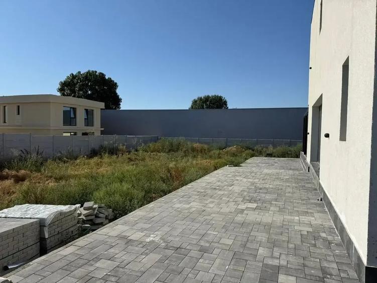 Vila  deosebita 5 dormitoare 2025 langa Autoklass Dobroiesti! - 6