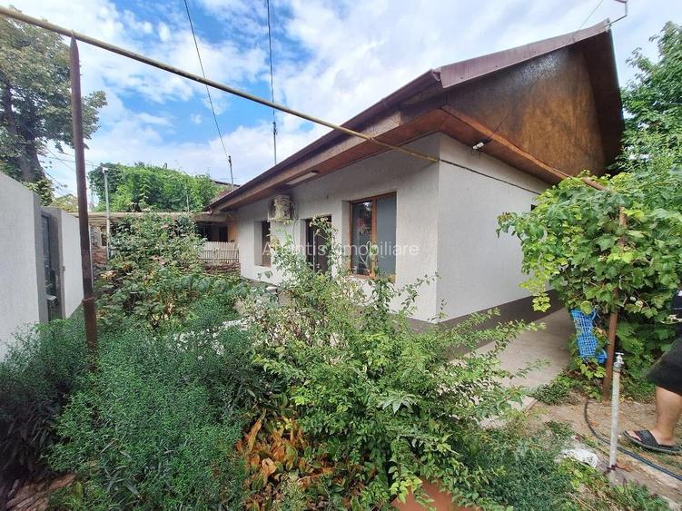 Casa zona Aurel Vlaicu/Shopping City Galati 400mp teren 104mp utili 220000Euro Casa zona Aurel Vlaicu/Shopping City Galati 400mp teren 104mp utili 220000Euro