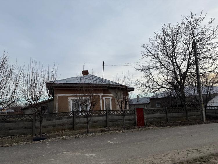 Casa de vanzare in comuna balta alba ,buzau - 4