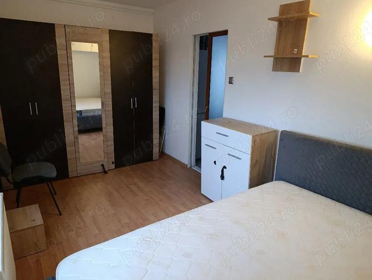 Proprietar inchiriez apartament 2 camere Sagului - 1