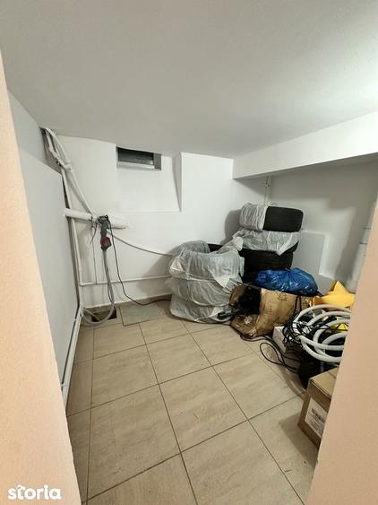 Casa De Vanzare Mobilata Pretabil Afacere Liberty Mall Trafic Greu - 15