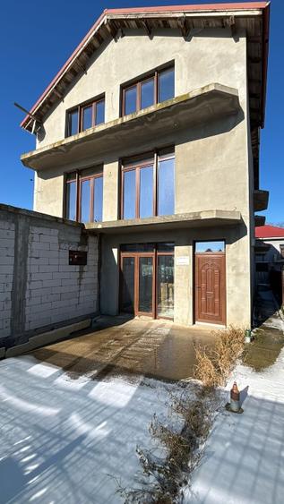 VAND PENSIUNE + VILA de locuit _statiunea COSTINESTI - 9