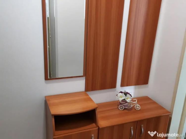 Inchiriez apartament cu 2 camere in Campina, renovat, central - 7