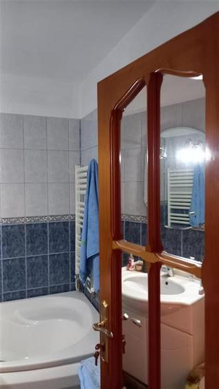 Apartament 2 camere semidecomandate,zona Cora - 9