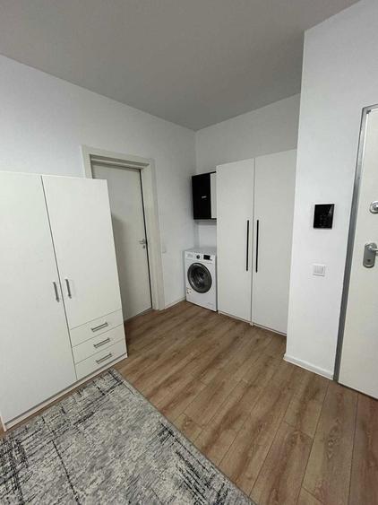 Ofer spre inchiriere Garsoniera spatioasa - 3