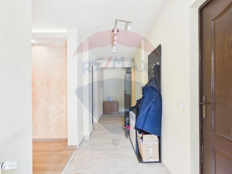 Vilă cu Hammam, garaj și sistem fotovoltaic – Sinaia, Calea Brașovului - 19