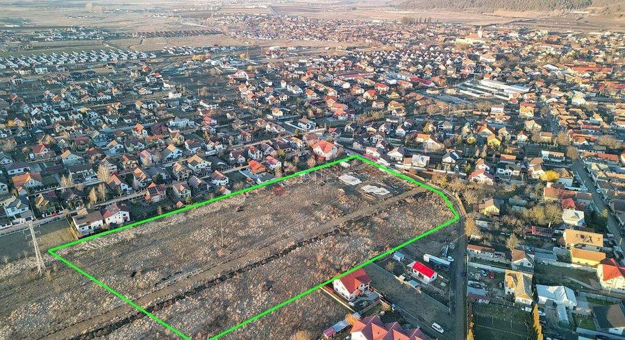 Teren intravilan cu Autorizatie de Construire - 16