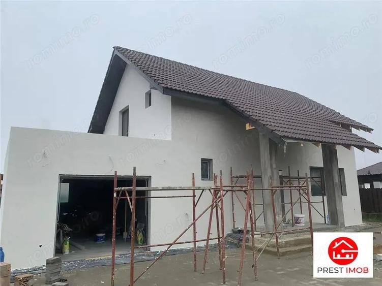 Casa standarde ridicate, la cheie , 4 + camere, cu garaj atasat de casa si 410 mp teren, Sancraiul - 20