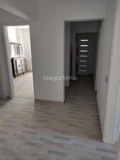 4 camere Titan / Pantelimon/centrala proprie / renovat 2025 / imobil anvelopat 4 camere Titan / Pantelimon/centrala proprie / renovat 2025 / imobil anvelopat