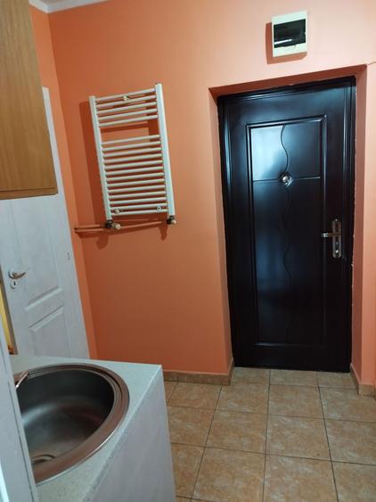 Vand camera de camin transformata in garsoniera - 5