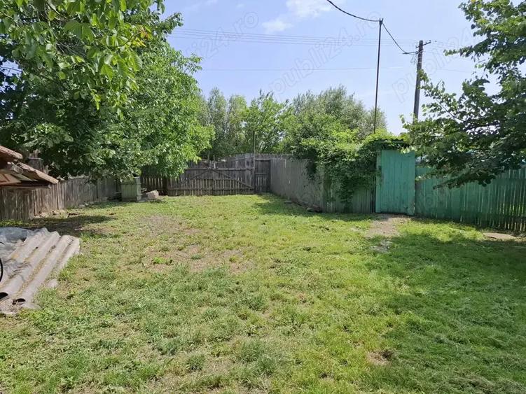 Vand proprietate in comuna Nanesti Vrancea - 7