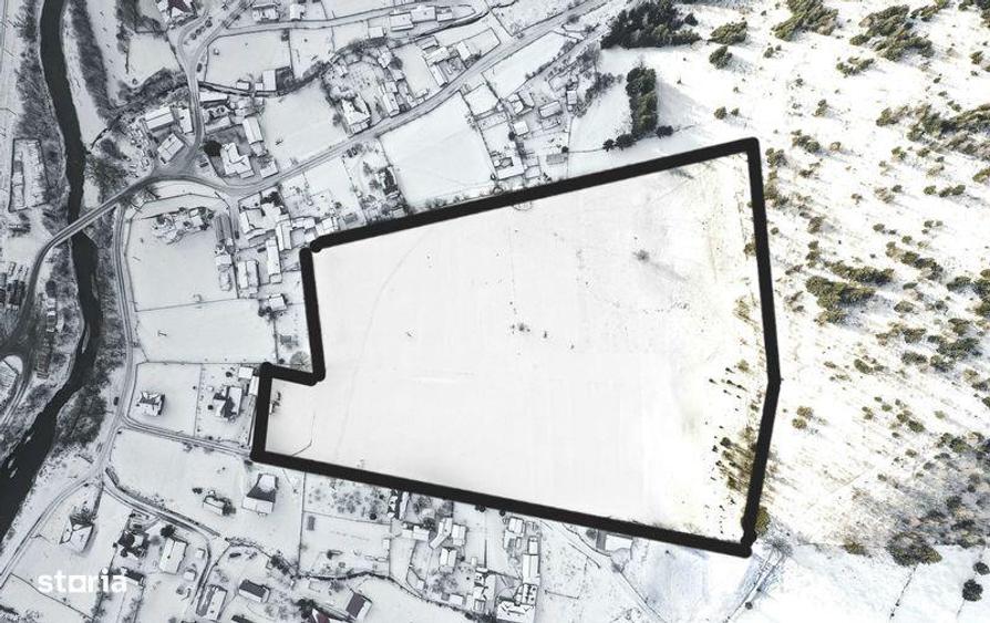 Teren intravilan 30 000 mp Iacobeni Suceava. - 1