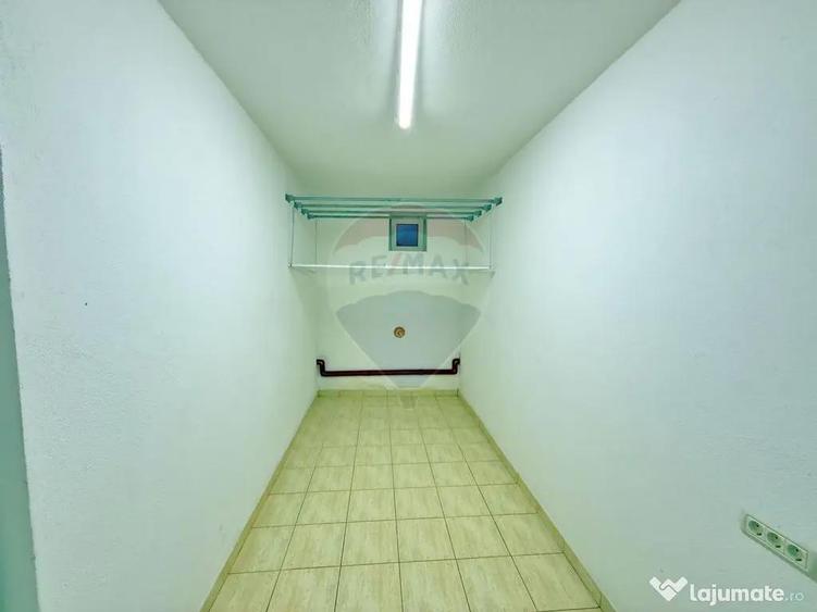 Casa / Vila cu 7 camere de vanzare - 4