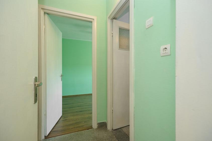 Apartament cu 2 camere semidecomandat în Teilor