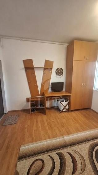 Garsoniera &icirc;n zona STRAZII OASULUI - 7