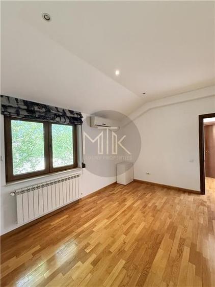 Vila Individuala Spectaculoasa cu Piscina, Erou Iancu Nicolae-Pipera - 44