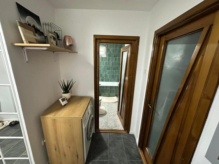 Apartament 3 camere decomandat, zona Big - 11