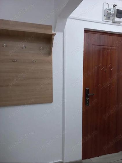 Inchiriez garsoniera - 1