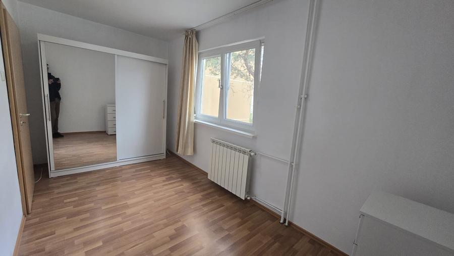 Apartament cu 2 camere in zona Sagului, etaj I - 5