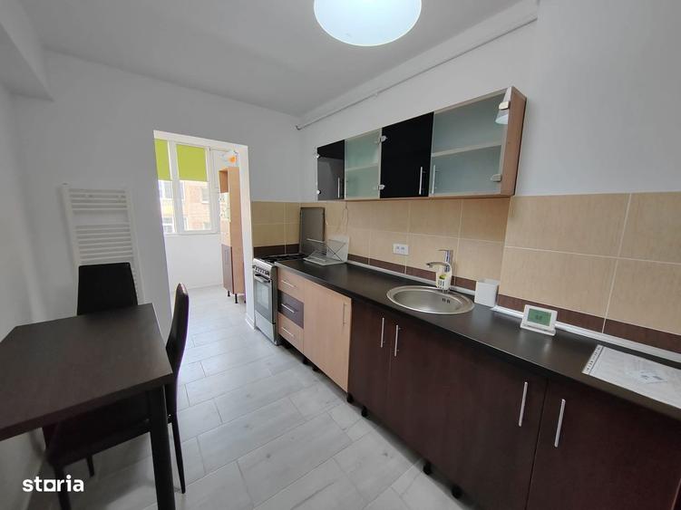 Inchiriez apartament cu trei camere complet renovat langa Iulius Mall - 16