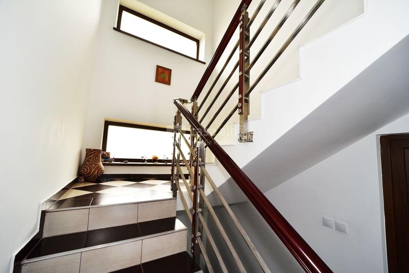 Oază de liniște la 10 minute de Iași | Breazu - casă spațioasă, teren generos - 13