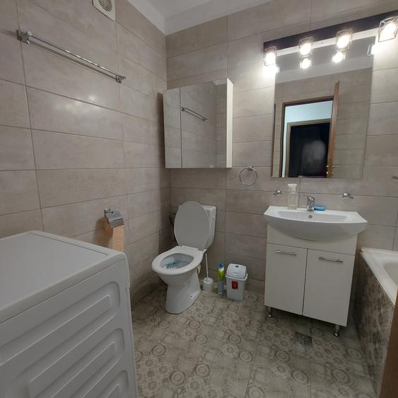 Dristor Mc Donald's- 5minute de metrou - 7