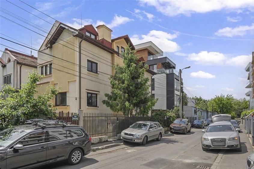 CASA DE INCHIRIAT IN ZONA FLOREASCA-RAHMANINOV (D+P+1+M) - 4